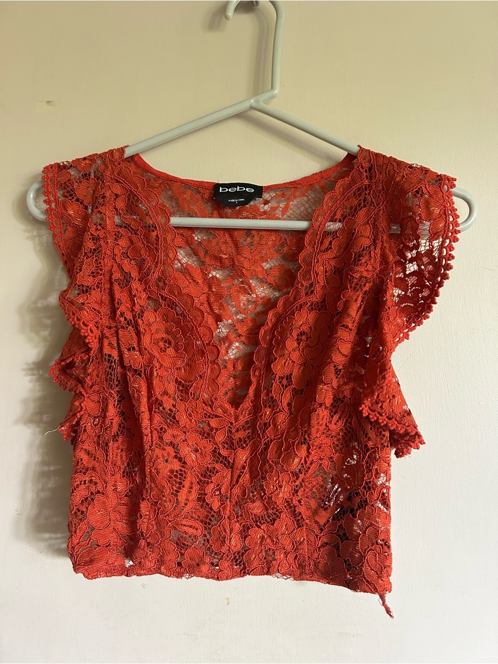 Vintage bebe brick red/orange Lace Flutter Sleeve Top